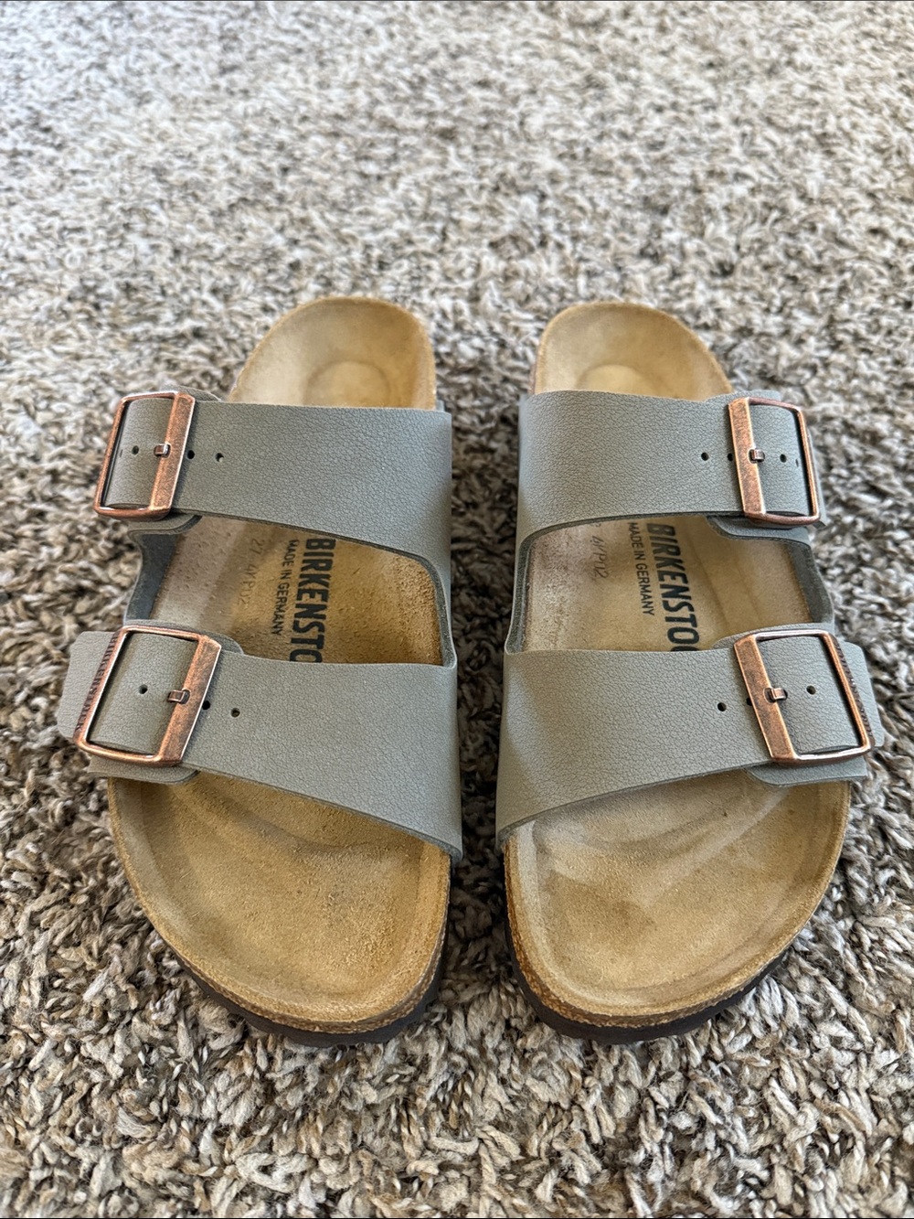 NWOT Birkenstock Arizona Two-Strap Sandals - Olive - Picture 3 of 5
